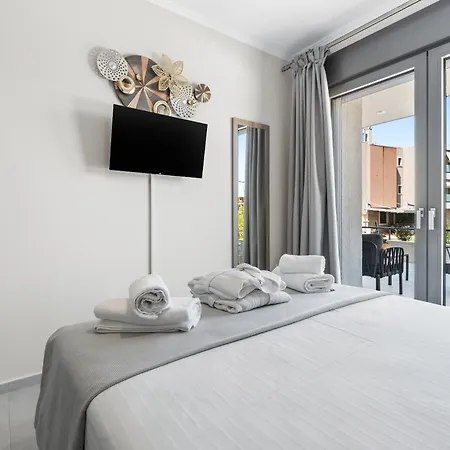 Avanto Lefkas Awaits Apartament *