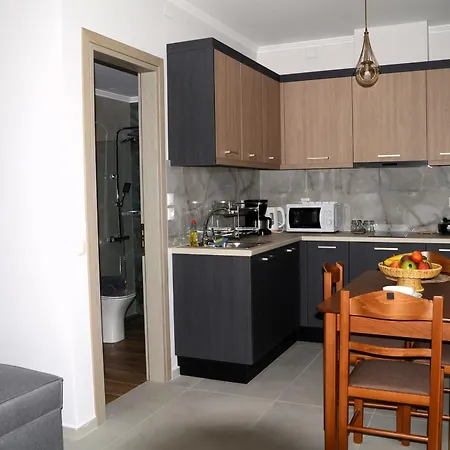 Avanto Lefkas Awaits *